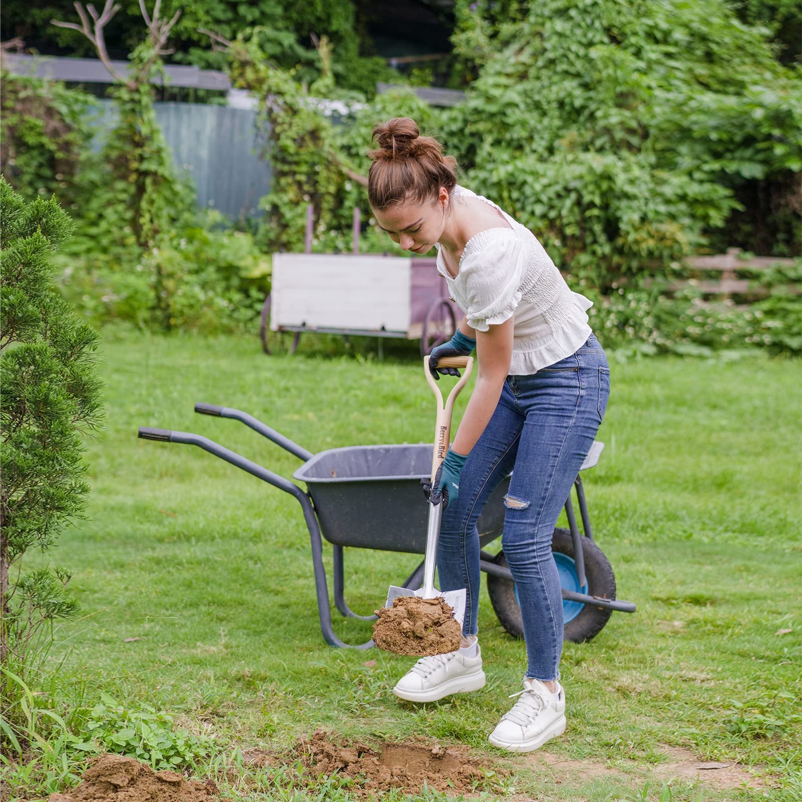 Berry&Bird Garden Digging Spade, 41" Stainless Steel Gardening Border Spade - Image 4